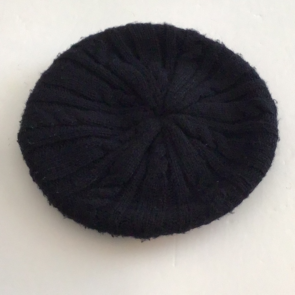 Aris Black Knit Tam